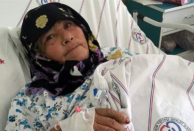 Zeytin toplayan kadını kuş sanıp vurdular