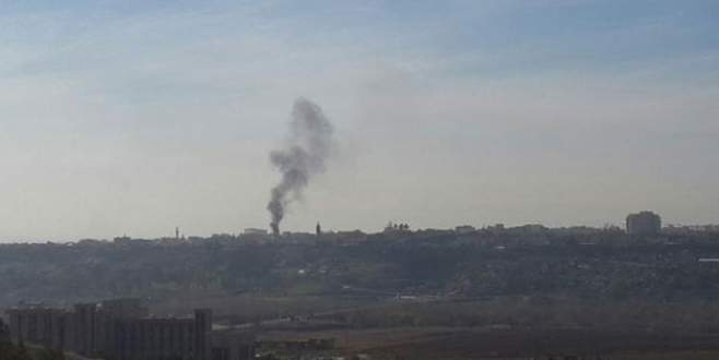 Sur’da patlama: 2 güvenlik görevlisi yaralandı