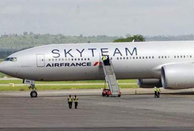 Yolcu uçağında bomba çıkmadı