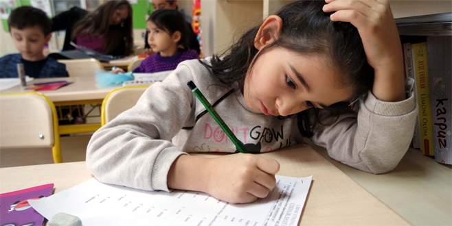 Bursa’da ders zili olmayan okul