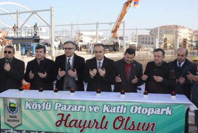 Köylü pazarı ve katlı otopark temeli atıldı