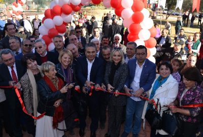 Muratpaşa Belediyesi Dört Parkı Aynı Anda Açtı