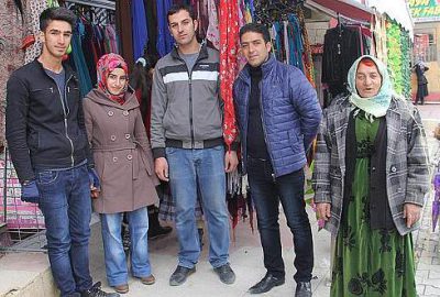 Ertelenme terör mağduru esnafı memnun etti