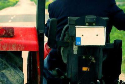 10 yıldır kullanılmayan traktöre ceza kesildi