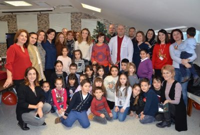 Öğrencilerden Lösemili Çocuklara Yeni Yıl Ziyareti