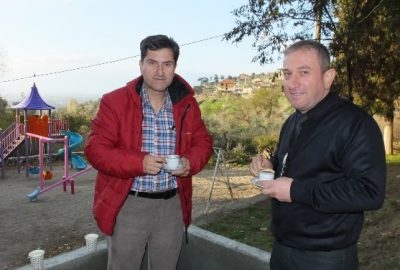 Burhaniye’de Dutluca İlgi Odağı Oldu