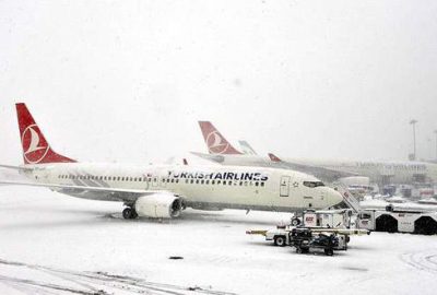 Hava ulaşımına kar engeli