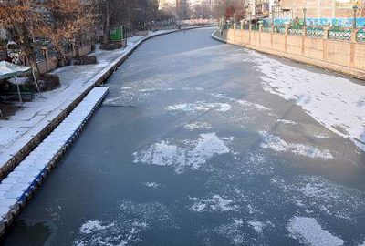 Porsuk Çayı buz tuttu