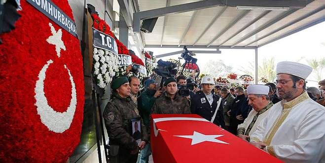 Şehit polis Erol Aktürk son yolculuğuna uğurlandı