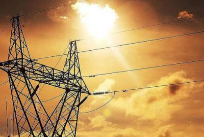 Kıbrıs’ta elektrik şebekeleri birleşti