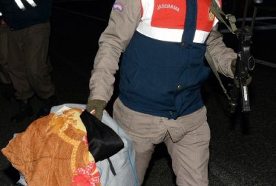 Otobüsün Yatak Bölümünden 7 Bin Paket Kaçak Sigara Çıktı