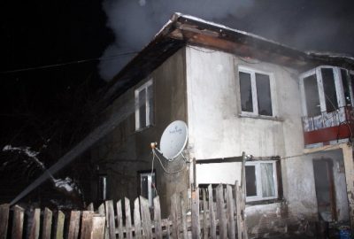 Kış Günü Evsiz Kaldılar