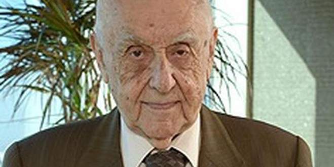 Sedat Üründül vefat etti