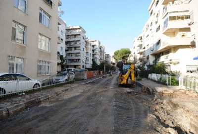 Karşıyaka Sokaklarına Modern Görünüm