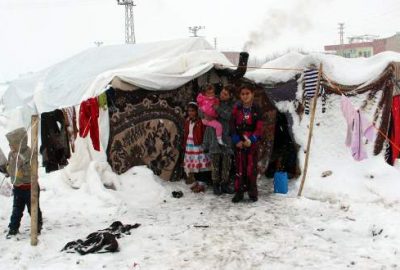 Suriyeli 4 aylık bebek donarak öldü