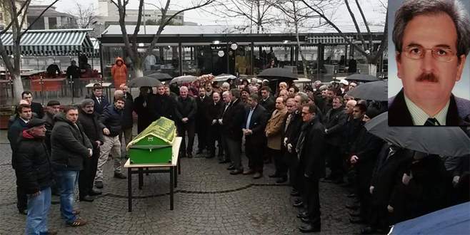 Adliyenin sevilen müdürüne son görev