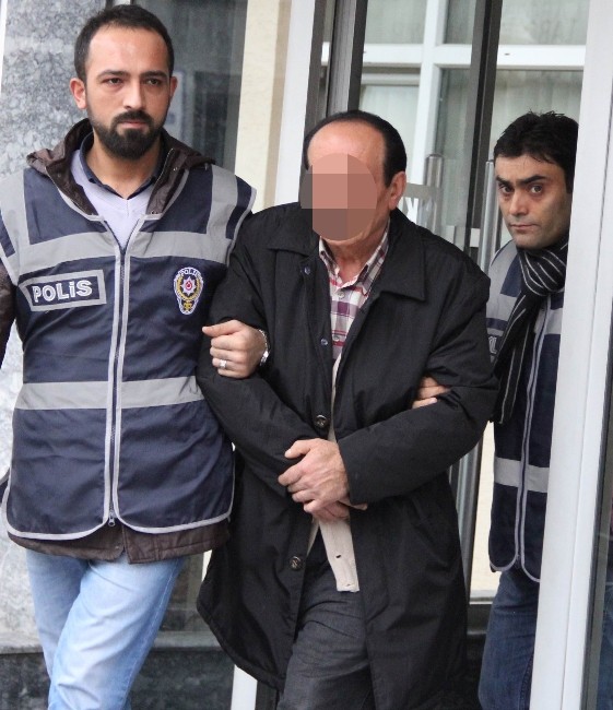 Boşandığı Karısının Evinden Para Kasasını Çalınca Tutuklandı