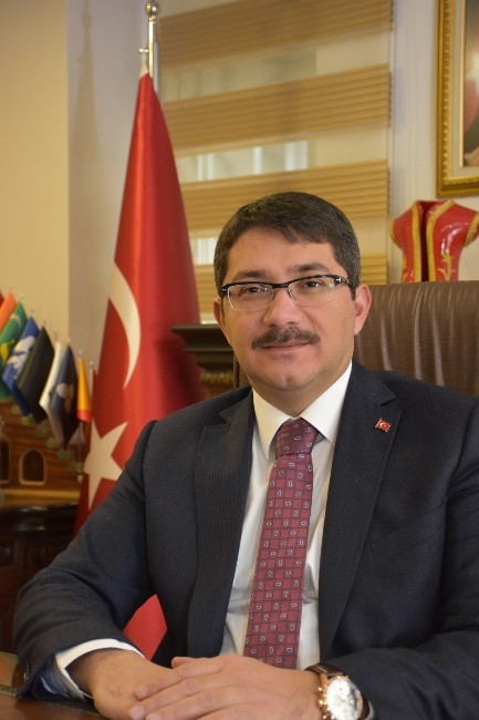 Başkan Çelik’ten Gazeteciler Günü Mesajı