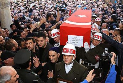 Şehit askerler toprağa verildi