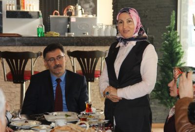 AK Parti Gazetecileri Unutmadı