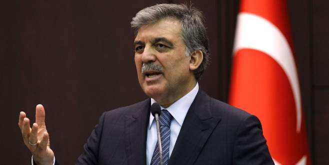 Abdullah Gül’den Sultanahmet’teki patlamayla ilgili açıklama