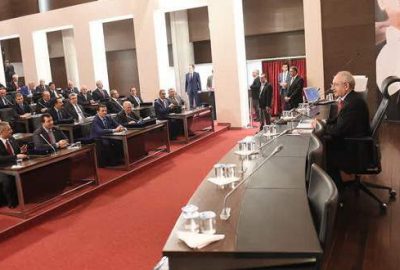 Kılıçdaroğlu, il başkanlarıyla bir araya geldi