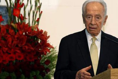 Peres’in kalbi tekledi