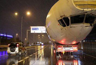 Karayolunda görenler şaşkına döndü