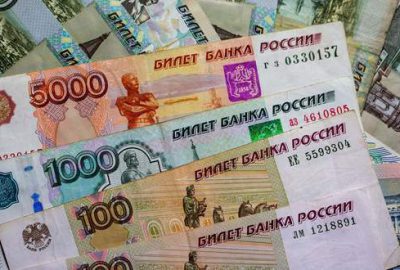 İran endişesi rubleyi düşürüyor