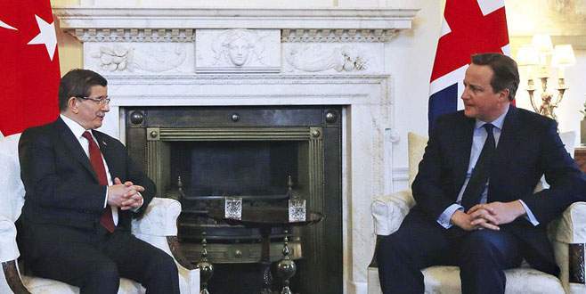 Başbakan Davutoğlu ile İngiltere Başbakanı Cameron bir araya geldi
