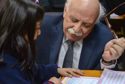 Okullarda sahte öğretmen alarmı