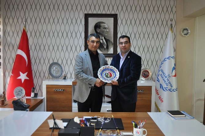 Azerbaycanlılar Derneğinden, İl Müdürü Aksoy’a Ziyaret