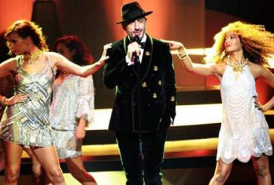 'Je M'adore' şarkısı ile Avrupa müzik listelerinde haftalarca birinci sırada