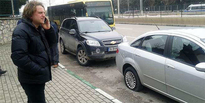Müteahhide patlak lastikle para tuzağı