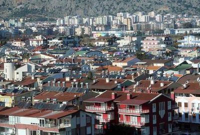 ‘Ruslar, konutlarını yine Ruslara satıyor’