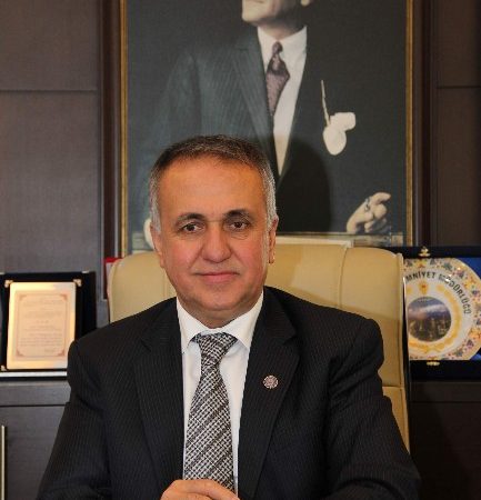 Konyaaltı Esnaf ve Sanatkarlar Kredi ve Kefalet Kooperatifi Başkanı Durali
