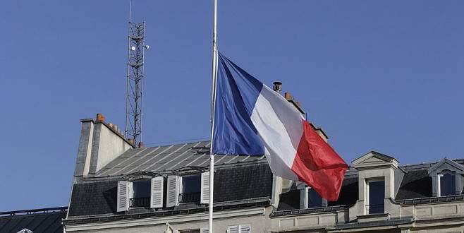 Fransa’dan İran’a yeni yaptırım talebi