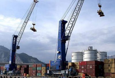 Dış ticaret açığı 2015’te azaldı