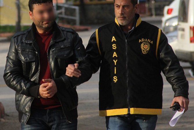 Adana’da Kırgızistan uyruklu dini nikahlı eşine ve onun kuzenine tehditle