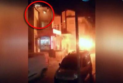 Zırhlı polis aracına molotoflu saldırı