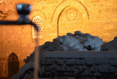 Bursa’da kar yağışı kartpostallık görüntüler oluşturdu