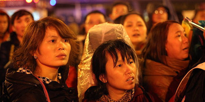 Çin’de 100 bin kişi garda mahsur kaldı