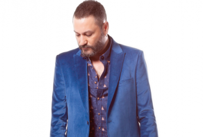 Hüsnü dünya listelerinde