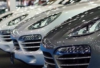 Lüks otolar gümrüğe takıldı