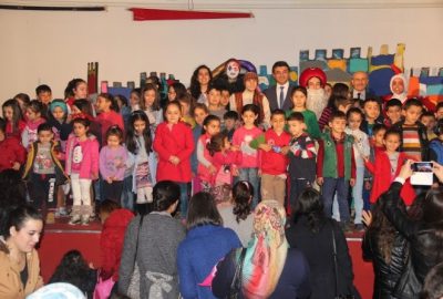 ’Keloğlan Ve Masal Hırsızı’ Oyununa Büyük Alkış