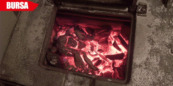 Ölüm yaşlı kadını uykuda yakaladı