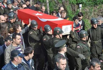 Sur şehitleri son yolculuklarına uğurlandı