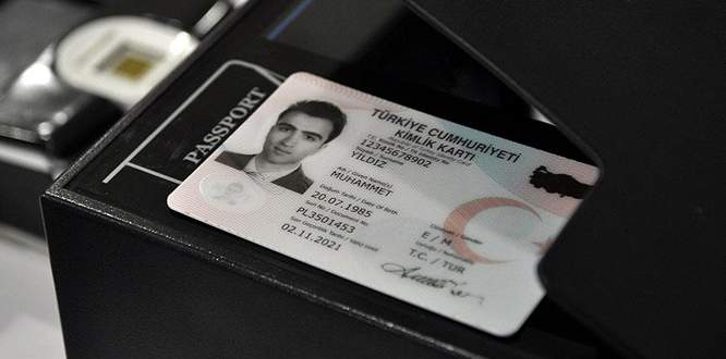 Türkiye çipli kimlik kartlarına hazırlanıyor
