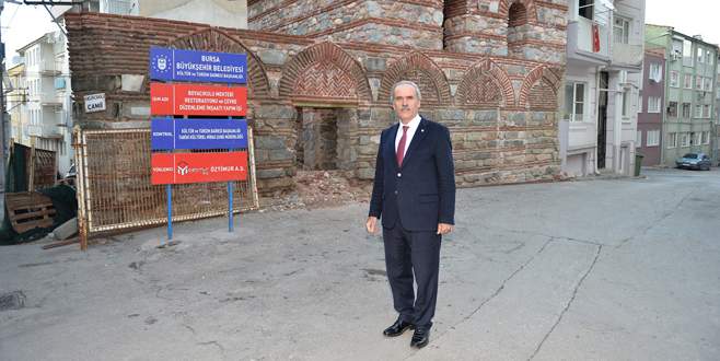 Tarihi mektep şifa dağıtacak