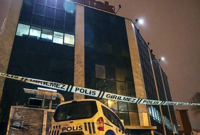 Yeni Şafak ve Yeni Akit gazetelerine eş zamanlı saldırı